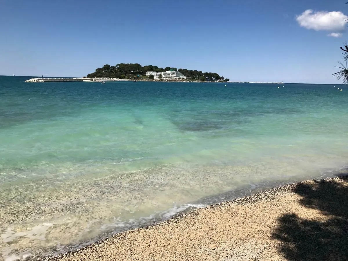 Apartamento Room Klaudia 2021 Poreč Croácia